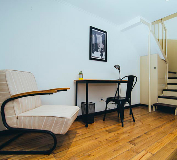 SINGLE ROOM